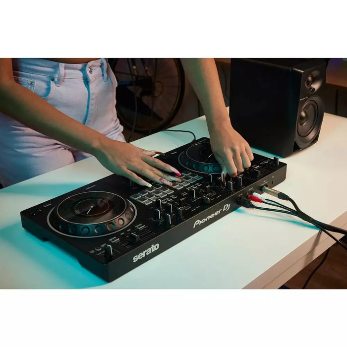 Pioneer DJ DDJ-REV1 2-Channel DJ Controller Digiland Outlet Store